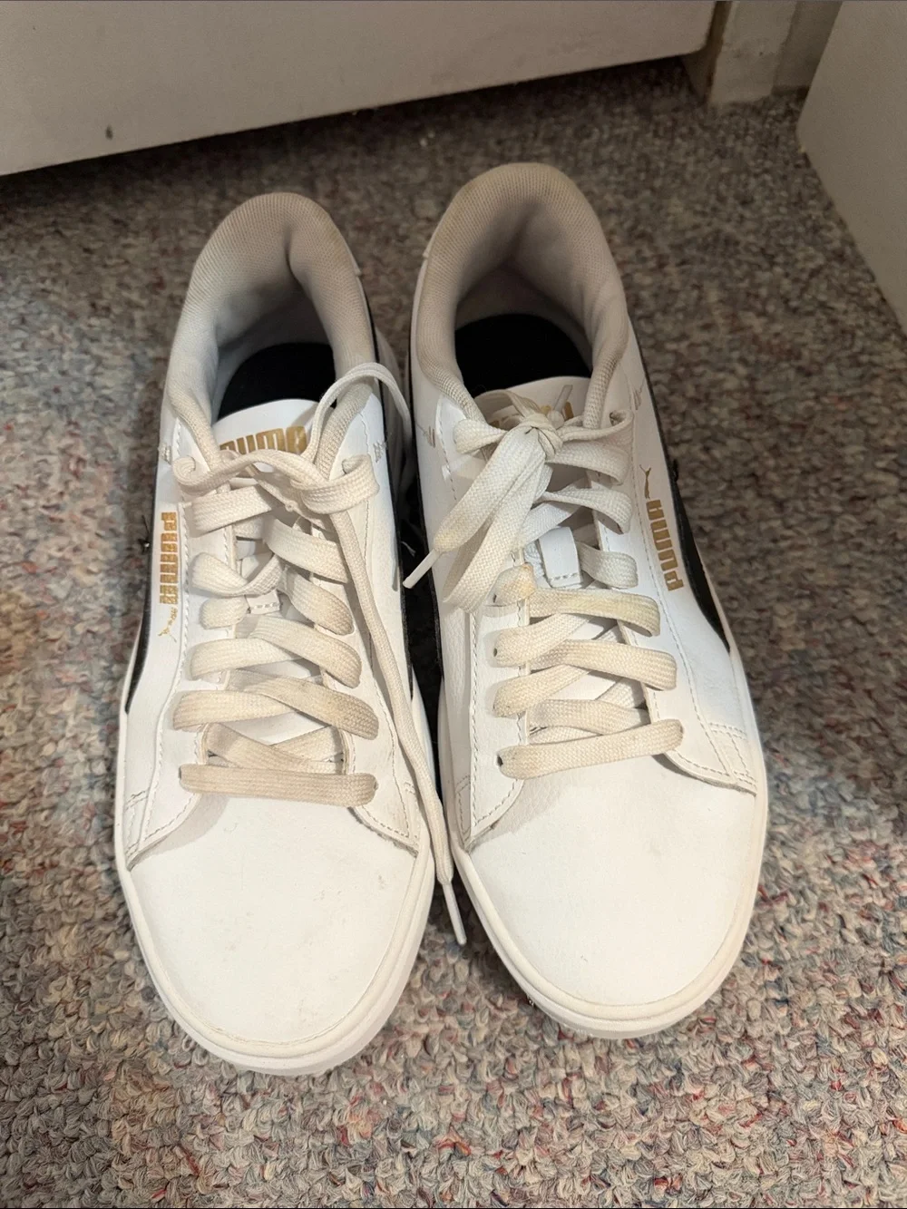 Puma White Low-Top Women's Sneakers with Black Accents